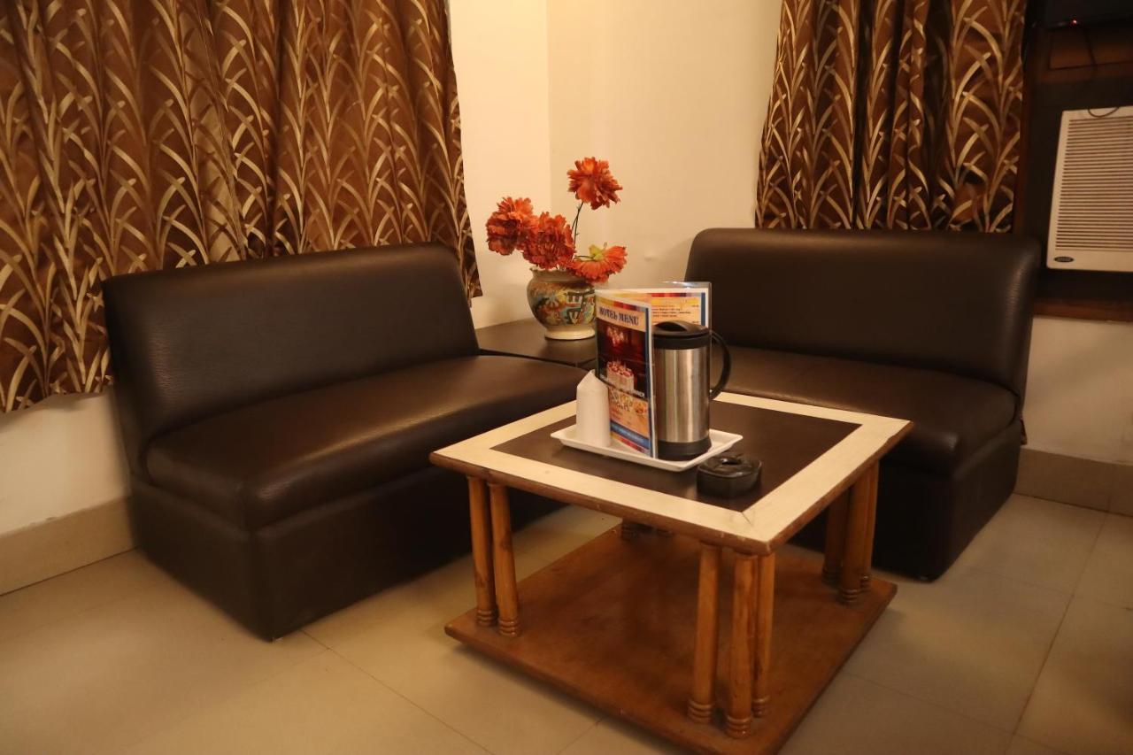 Hotel India International Nowe Delhi Zewnętrze zdjęcie
