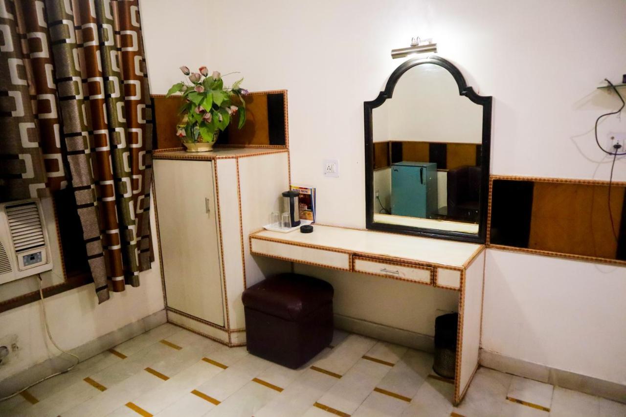 Hotel India International Nowe Delhi Zewnętrze zdjęcie